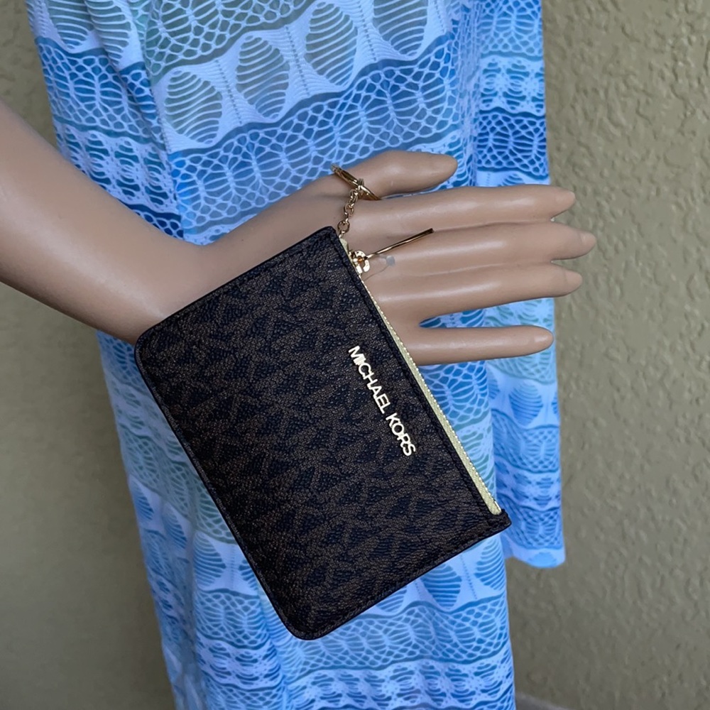Michael Kors Small TZ Coinpouch with ID - Picture 9 of 16